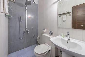 Treebo Golden Pearl Koramangala Hotel Bangalore Ngoại thất bức ảnh