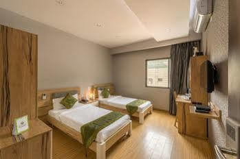 Treebo Golden Pearl Koramangala Hotel Bangalore Ngoại thất bức ảnh